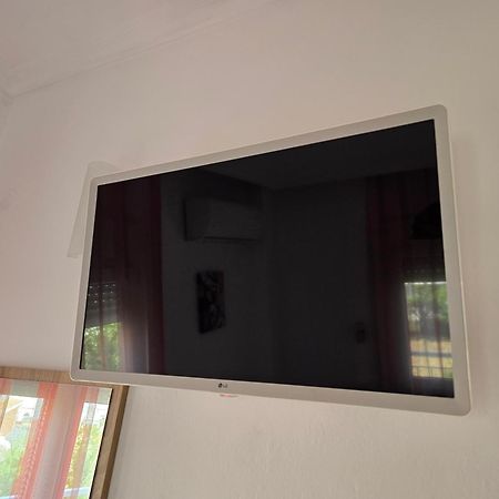 Cozy & Cool Apartment N1 30M From Sea Nea Kallikrateia 외부 사진